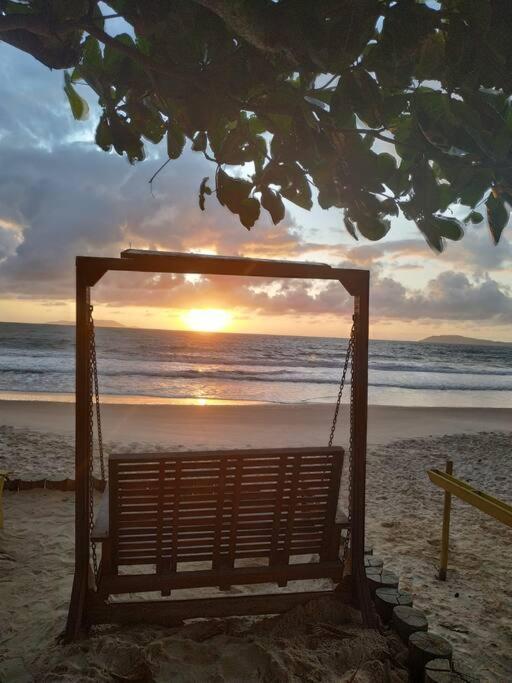 Apto 80M Da Praia Grande Vista Mar! Governador Celso Ramos Bagian luar foto