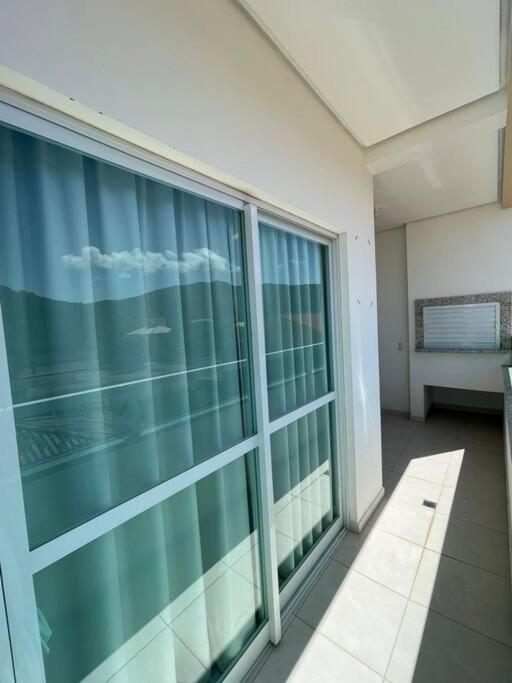 Apto 80M Da Praia Grande Vista Mar! Governador Celso Ramos Bagian luar foto